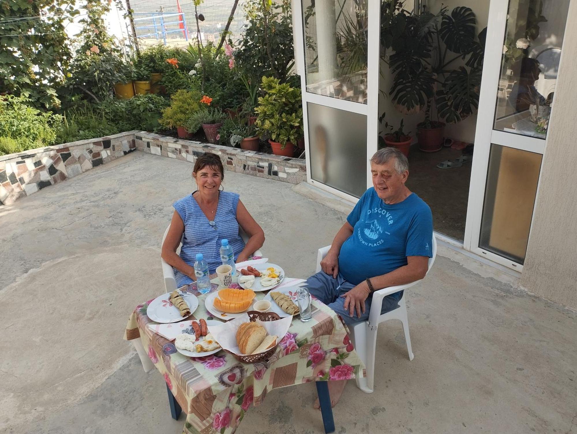 Rondo Guesthouse Αργυρόκαστρο Εξωτερικό φωτογραφία